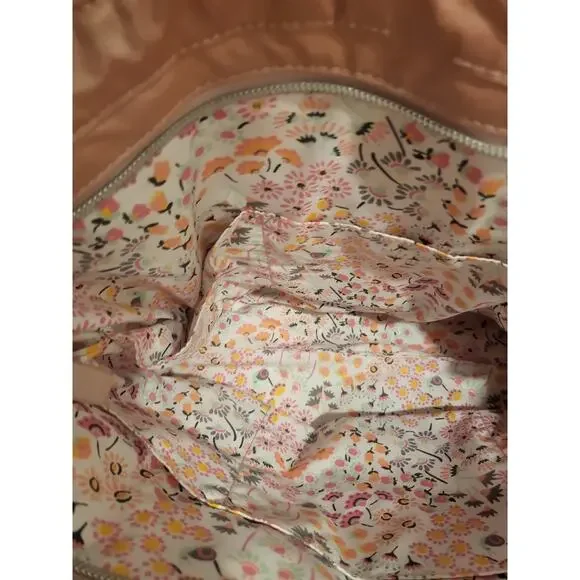 Vera Bradley Rose Quartz Tote Bag With Zipper - Picture 4 of 4